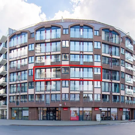 Appartement In With Marina Views